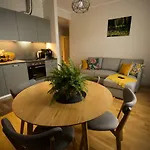 Lägenhet A New Designed Cosy Family